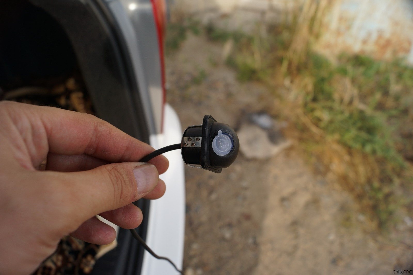 Установка камеры Камера заднего вида