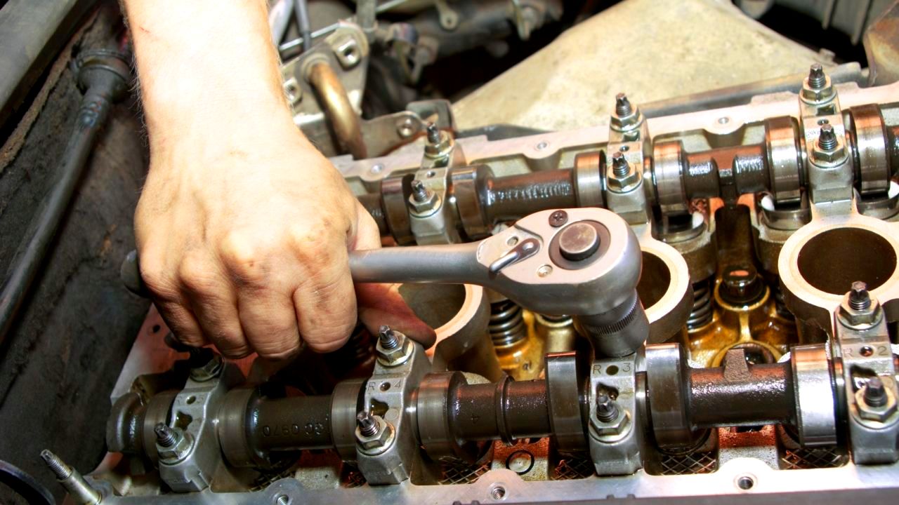 Регулировка зазора клапанов Как отрегулировать зазоры клапанов?