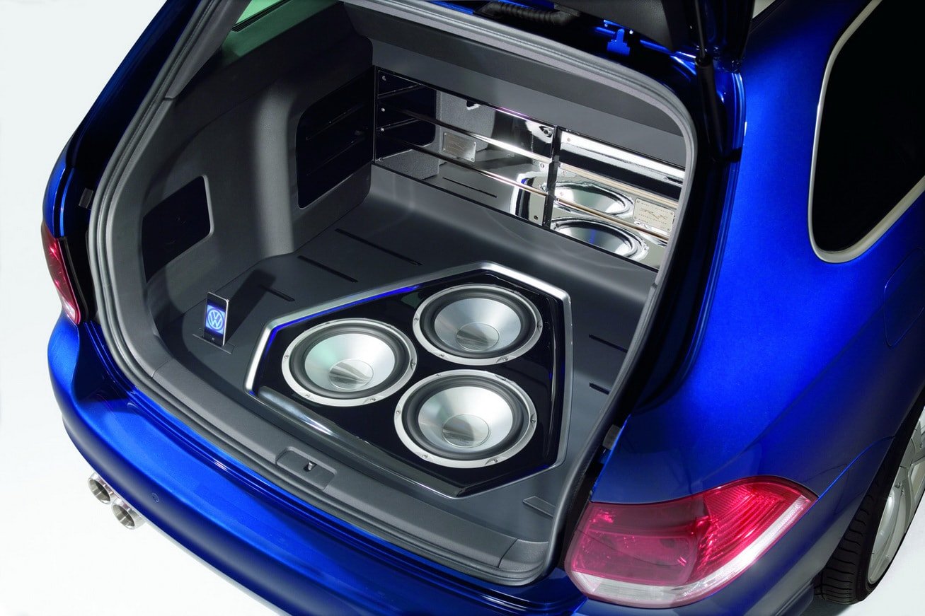 Акустическая система Сабвуфер в машину