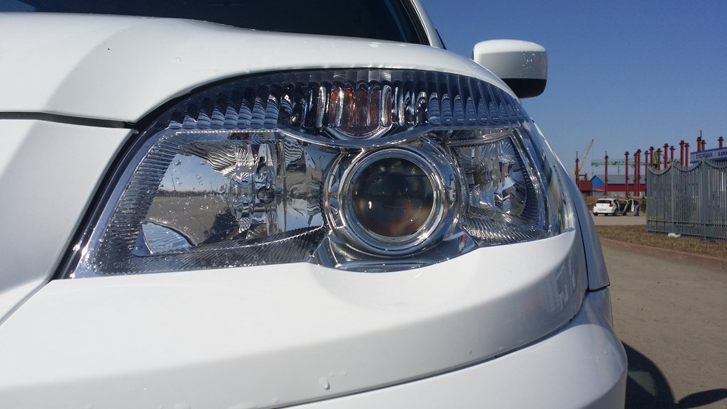 Фара с линзой Оптика нивы