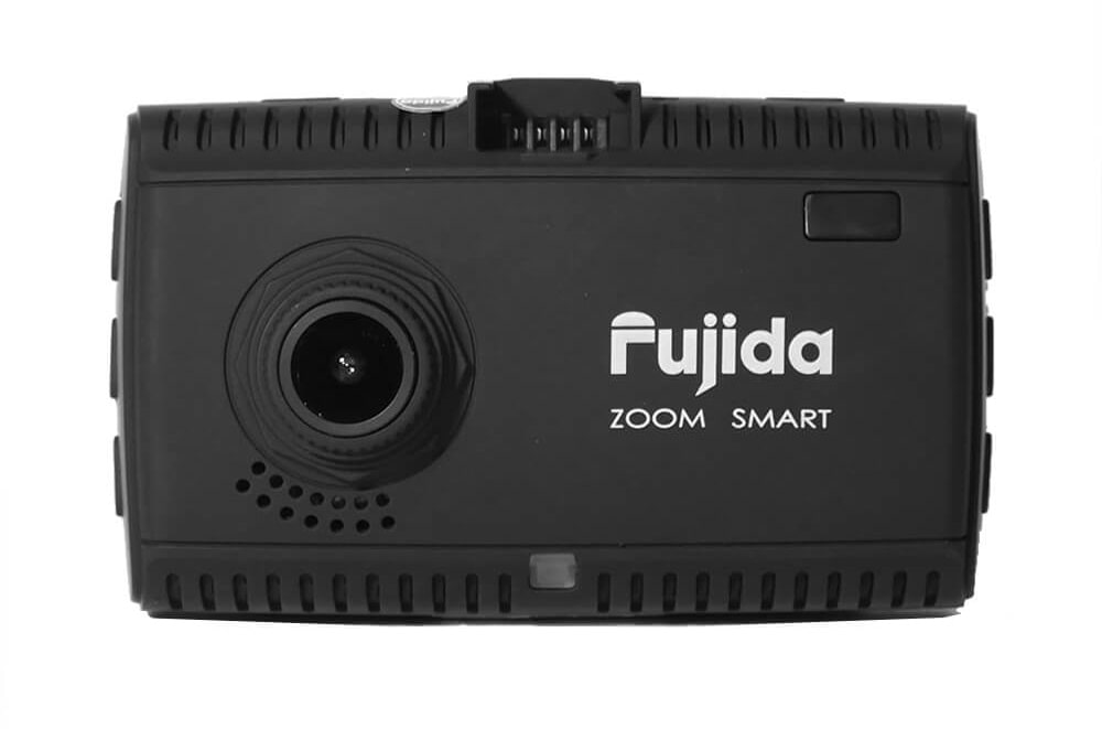 1 место Fujida Zoom Smart Видеорегистратор фуджита