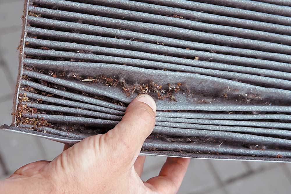 Грязный фильтр Когда нужна замена