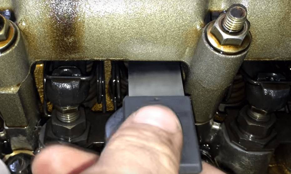 Проверка зазора клапана Частота регулировки