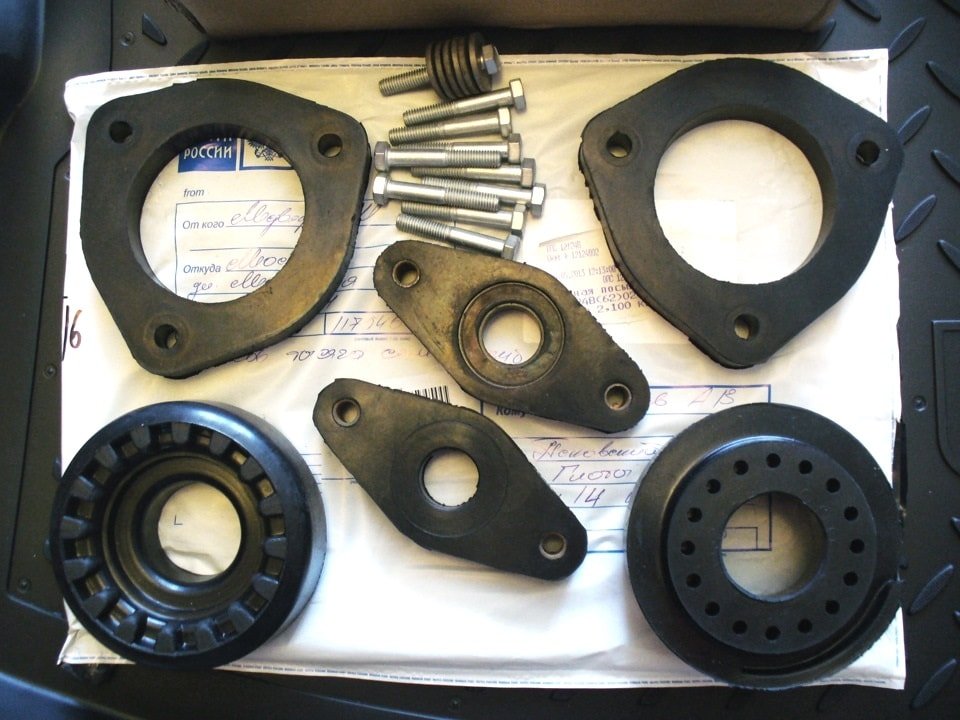 Резиновые проставки Проставки для автомобиля