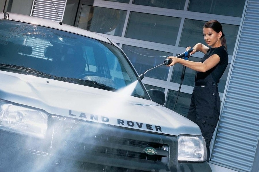 Мойщик Работник автомойки