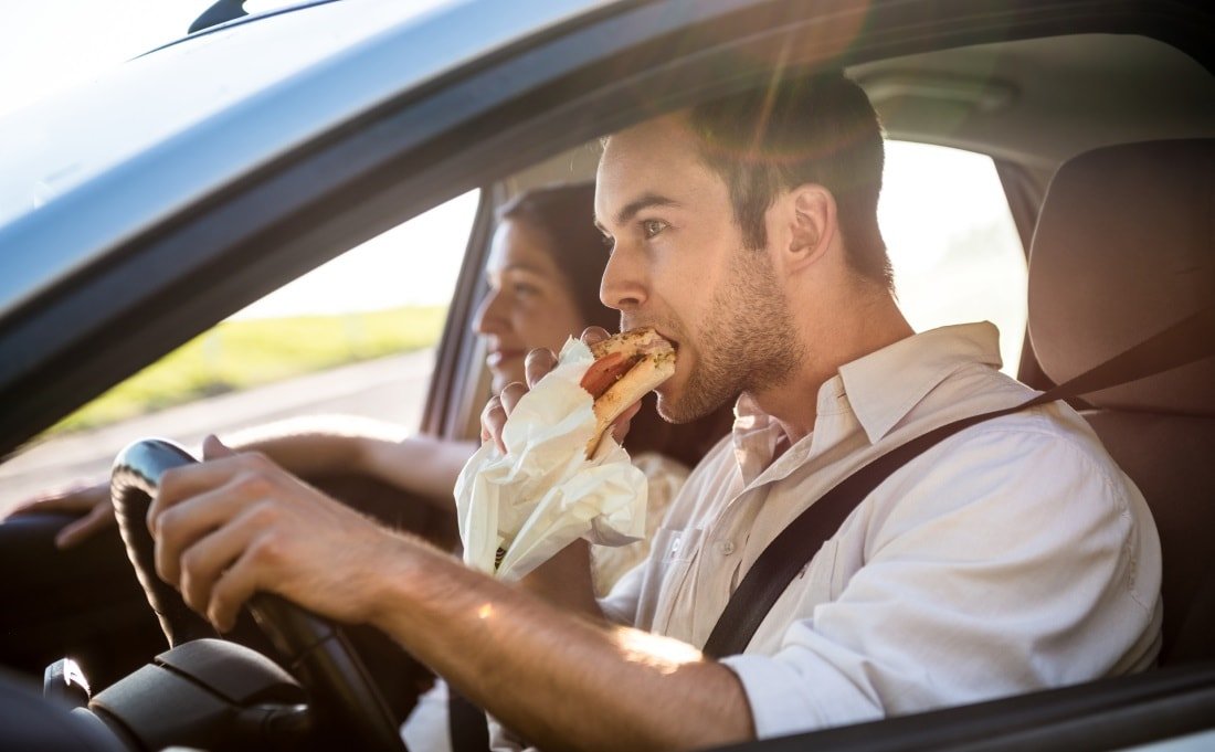 Обед за рулем Отдых и принятие пищи