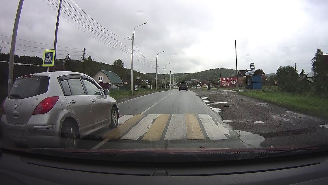 Нарушение правил Обгон на пешеходном переходе