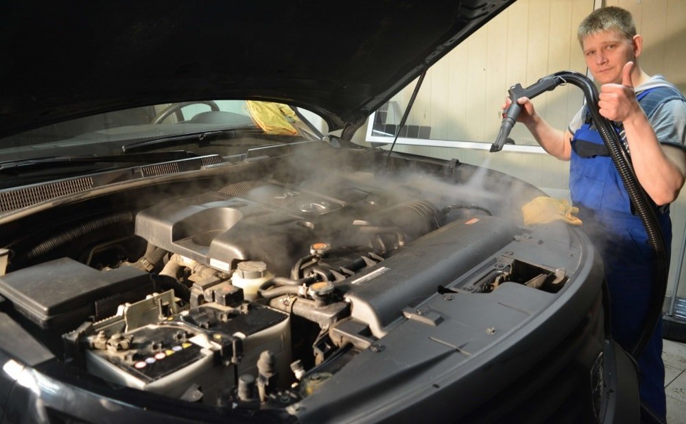 Качественная мойка двигателя паром Преимущества сухой мойки