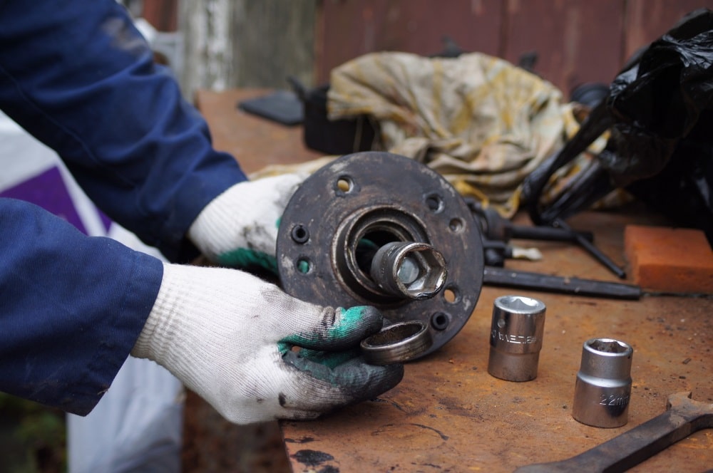 Замена подшипника ступицы Оценка состояния ступиц