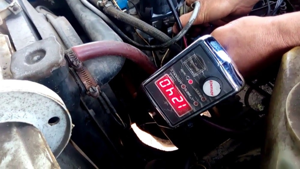 Установка опережения зажигания Регулировка бесконтактной системы зажигания