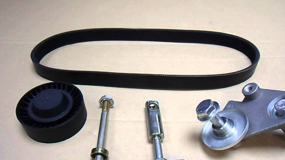 Ремень, ролик, натяжитель Устройство привода генератора