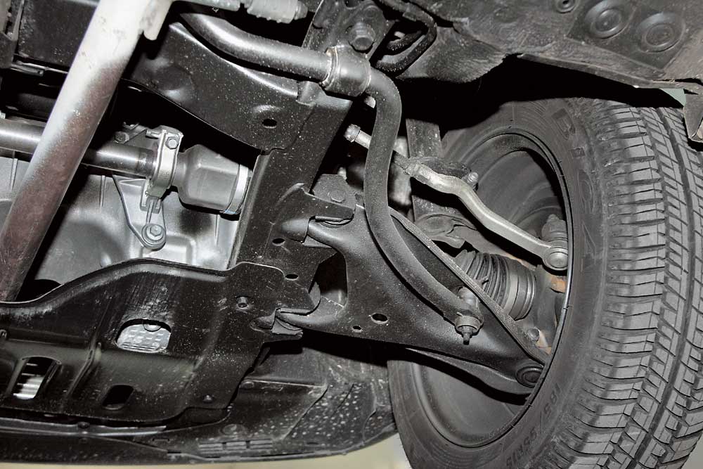 Рычаг передней подвески Осмотр рычагов