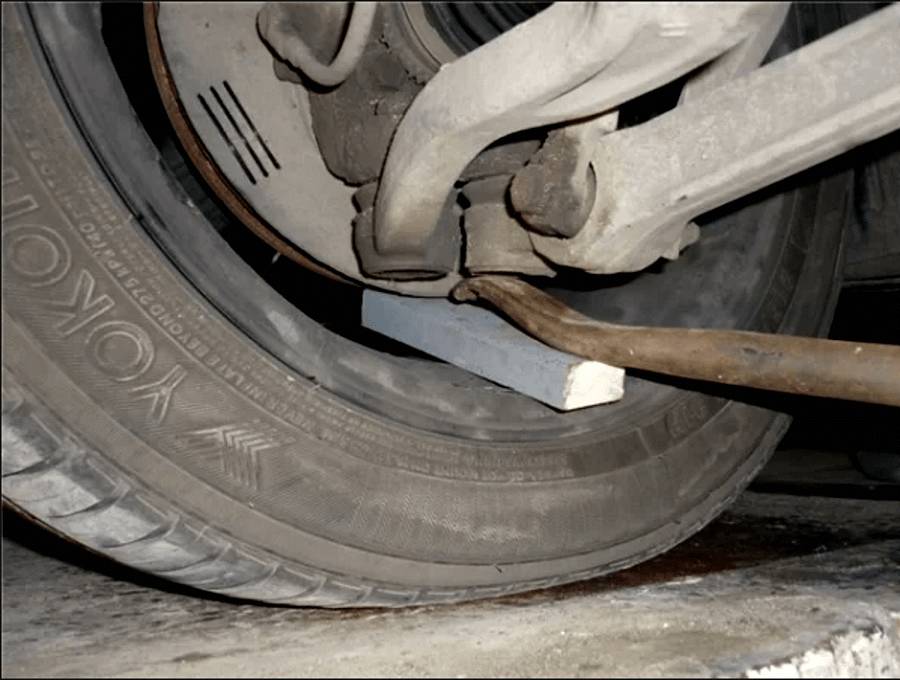 Диагностика шаровой опоры Проверка шаровой опоры