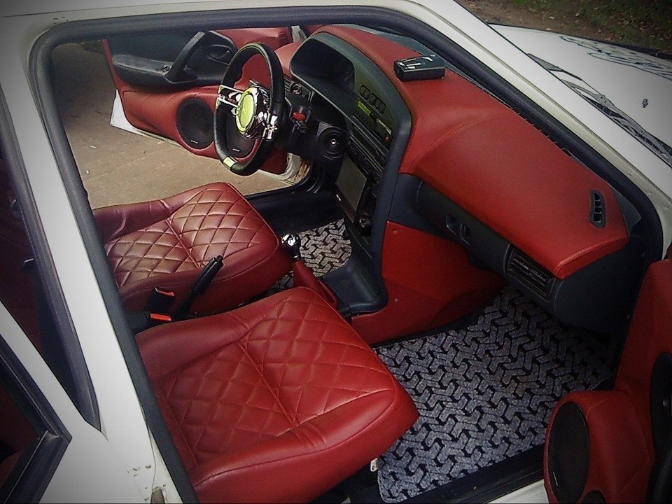 Тюнинг салона Обшивка салона ВАЗ-2114