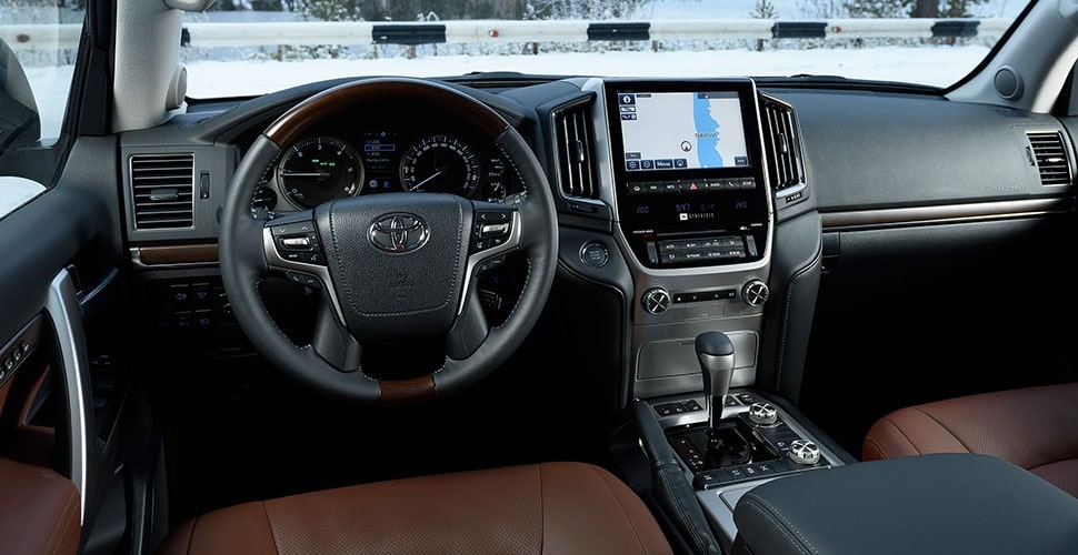 Салон Интерьер салона Ленд Крузер