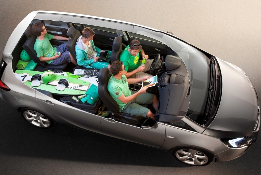 Салон Опель Зафира История создания Опель Зафира