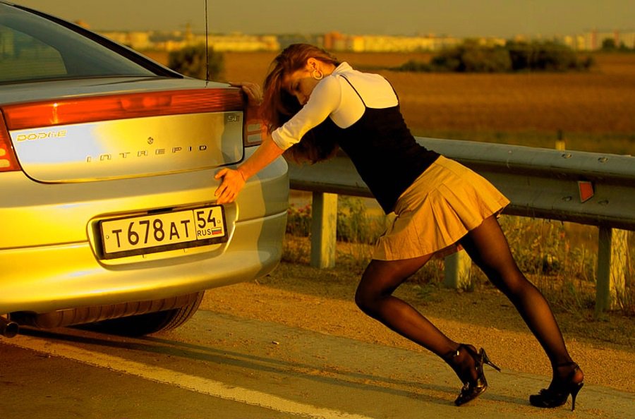 Заппуск автомобиля с толкача Запуск с толкача