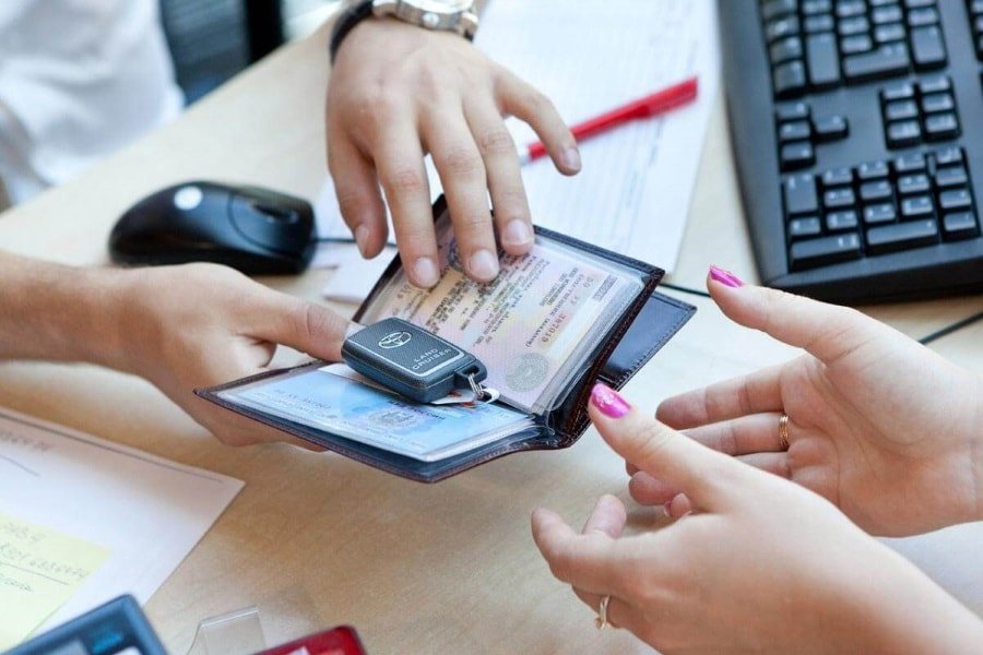 Постановка на учет автомобиля в автосалоне Учёт в автосалоне