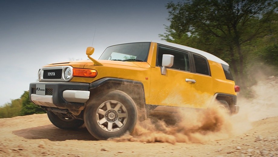 Тойота FJ Класс J или внедорожники