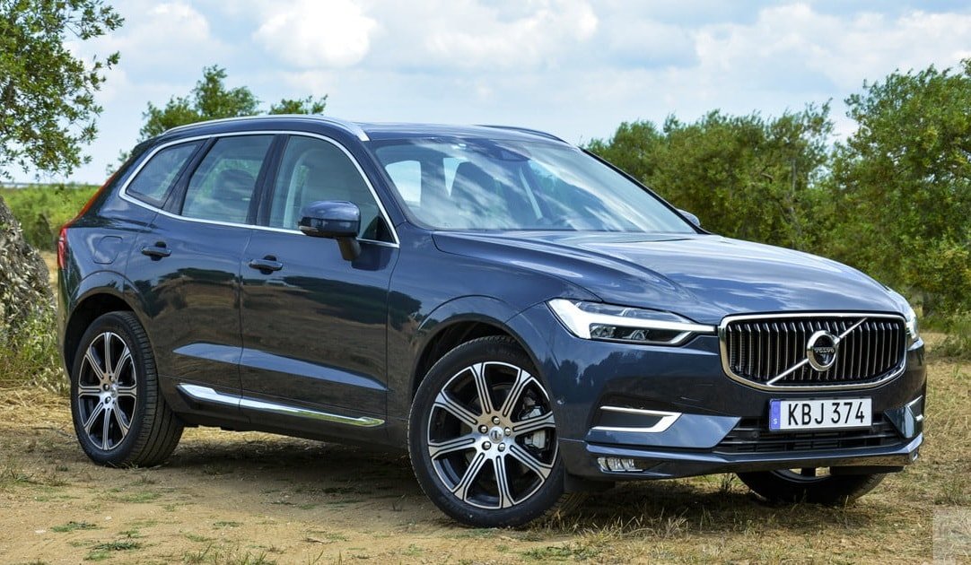 Автомобиль Volvo XC60 Вольво