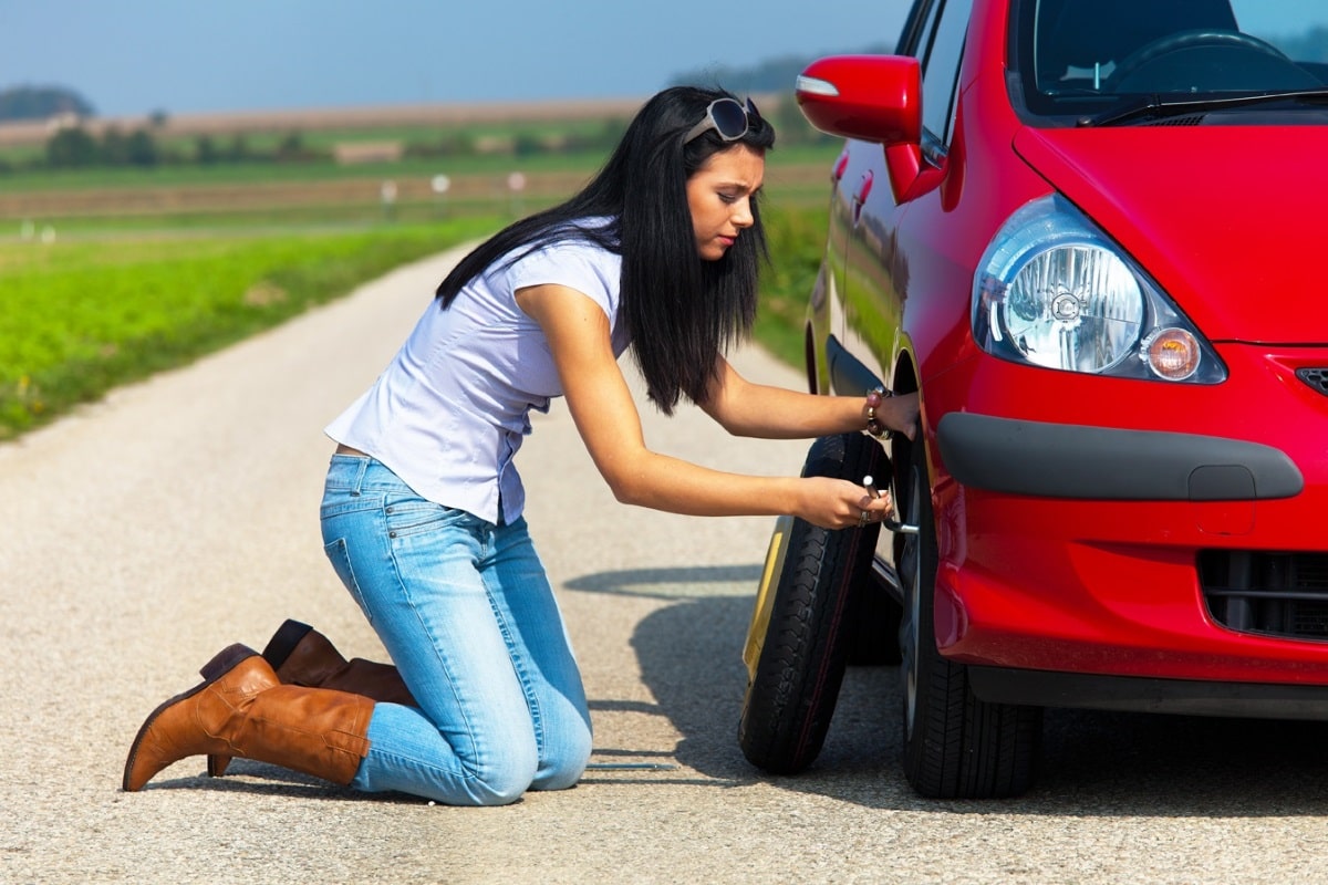 Замена колеса Что делать в дороге?
