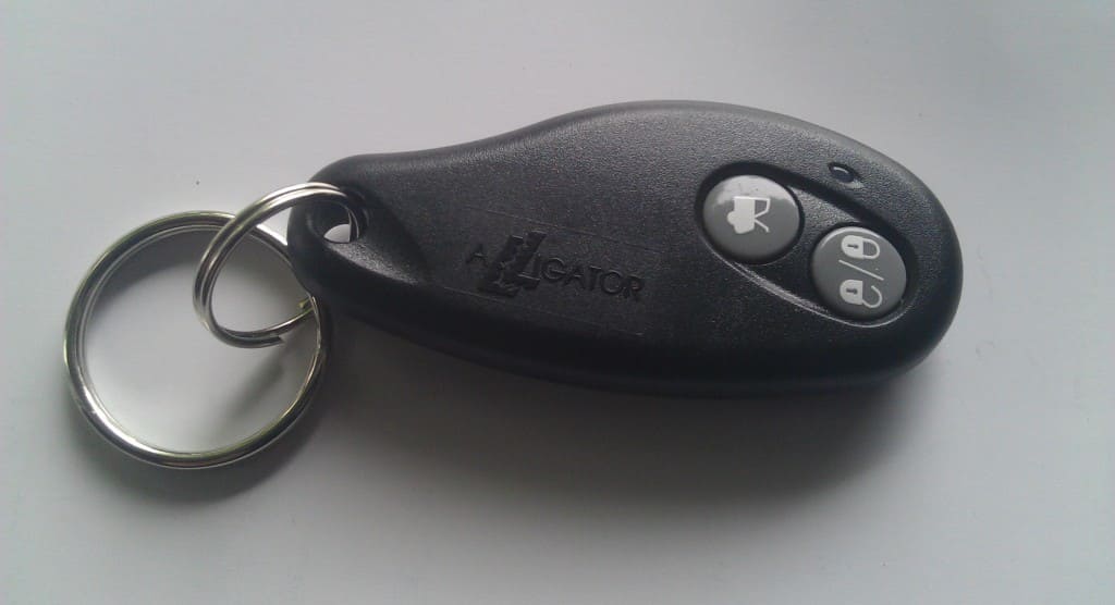 Сигнализация с двумя кнопками Варианты сигнализаций