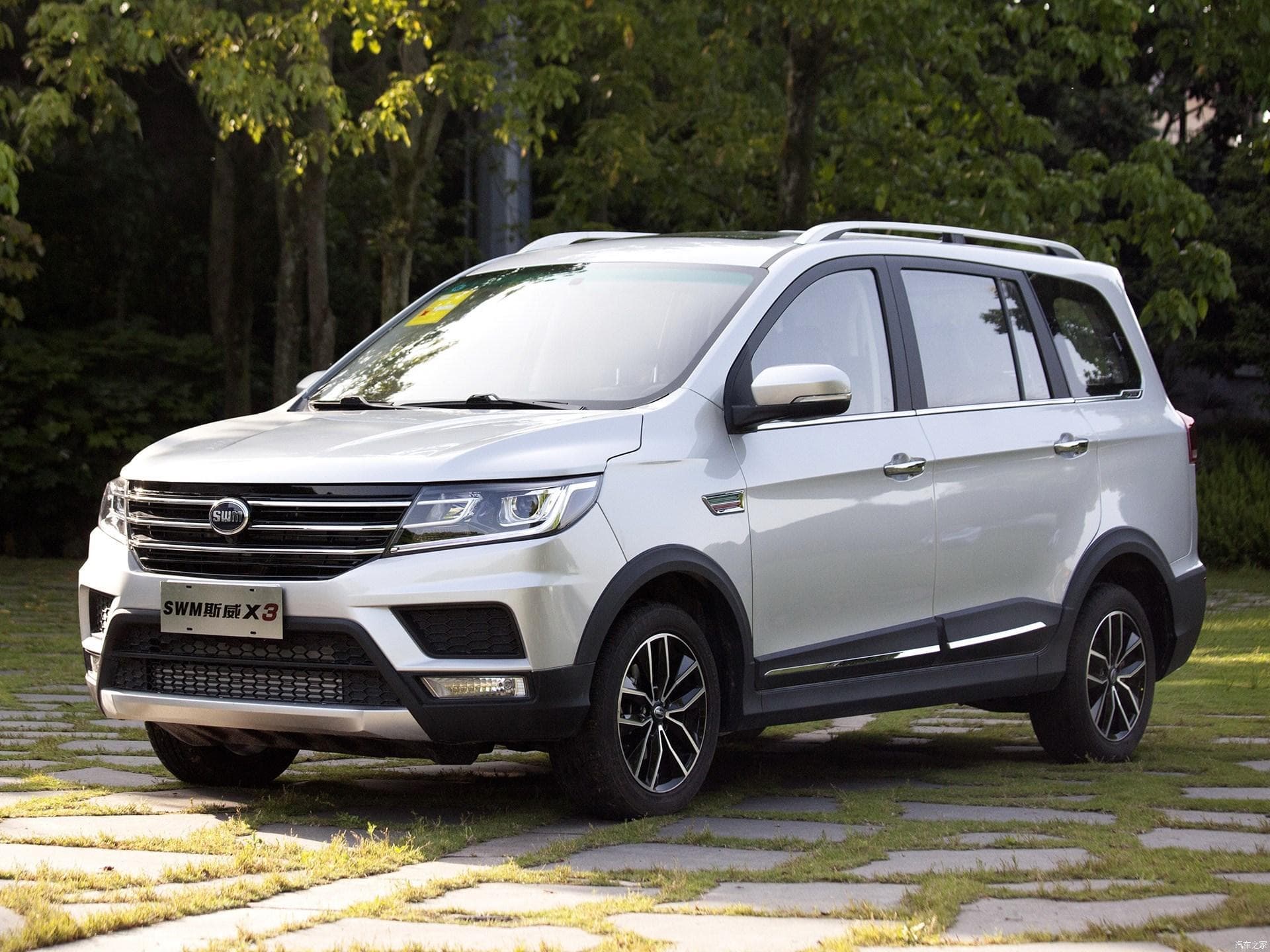SWM X3 7-местные автомобили а Российском рынке