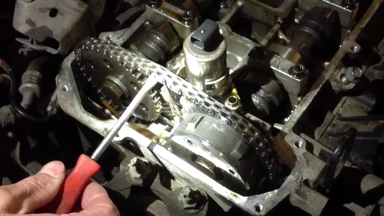 Демонтаж цепи ГРМ Снятие цепи ГРМ