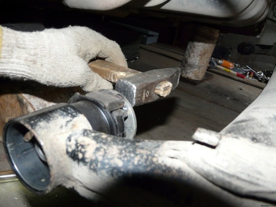 Установка сайлентблока задней балки Демонтаж и установке сайлентблока