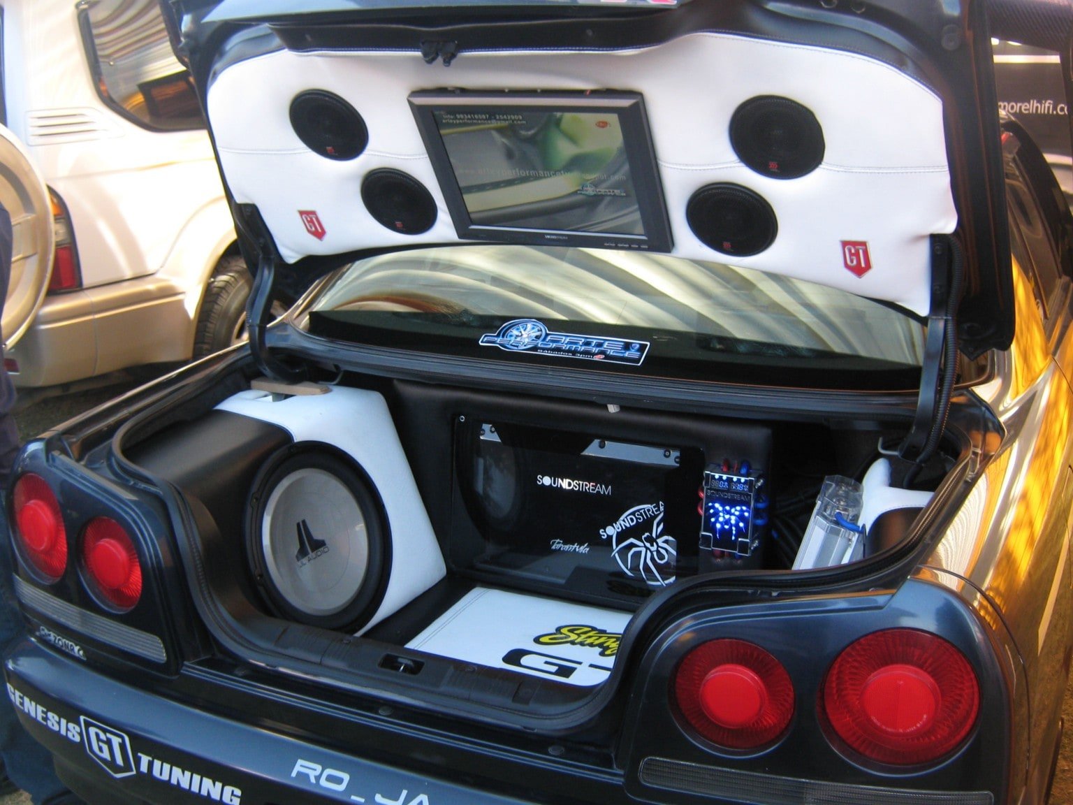 Усилитель и сабвуфер Основные характеристики сабуфера